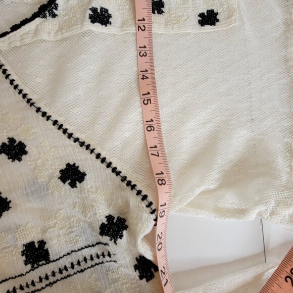 Free People Semi Sheer Peasant Style Tunic w/Embroidery Tie Front Beige/Blk Sz L - Picture 8 of 14